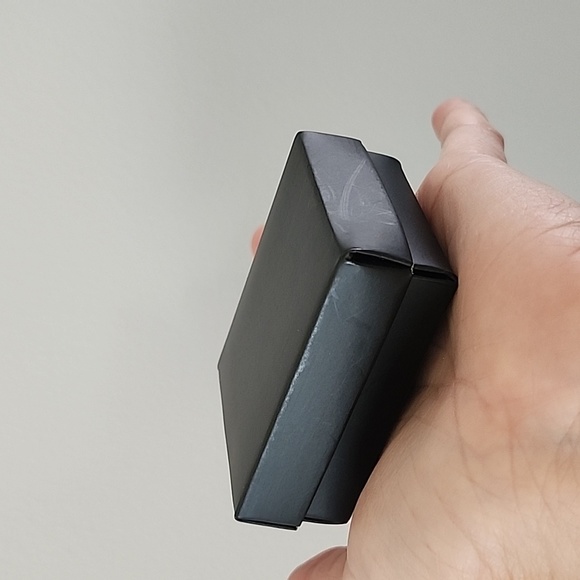 Earring pack. - Picture 4 of 4